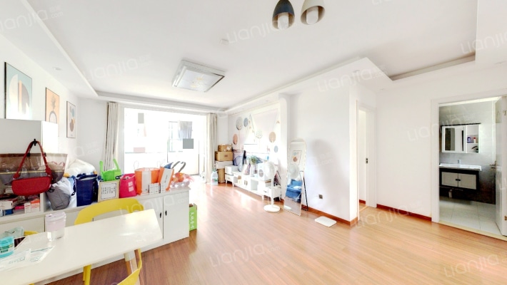 珠溪新苑二手房实景图