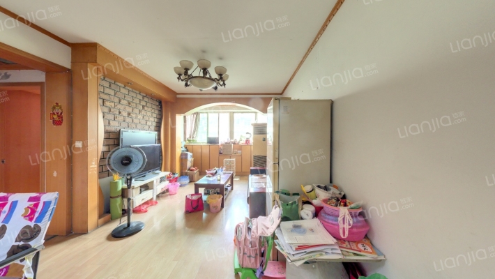 四方新村七村二手房实景图