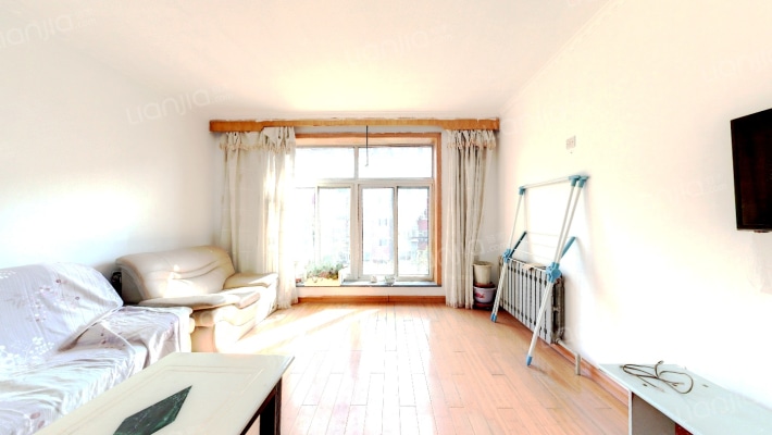 百合花园二手房实景图