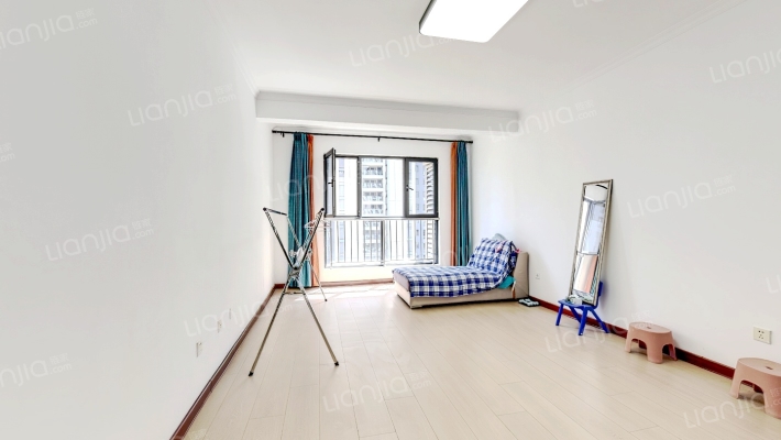 中国铁建逸园二手房实景图