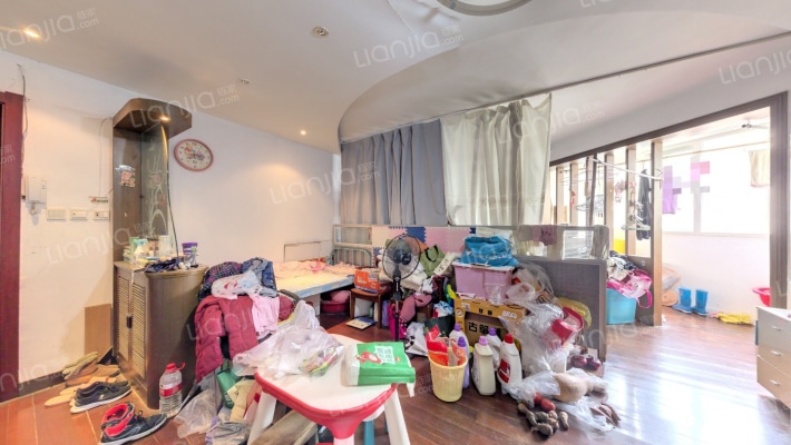 万泰公寓二手房实景图