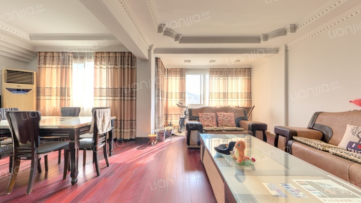 湾士岸四村二手房实景图