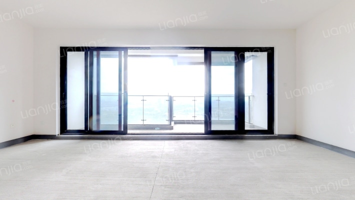 卡地亚花园城蔚蓝轩A区二手房实景图