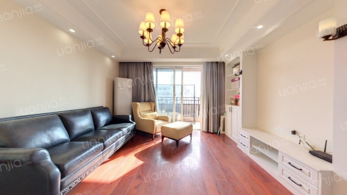 亿达云山湖二手房实景图