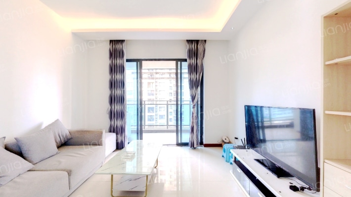 蔚蓝美域二手房实景图