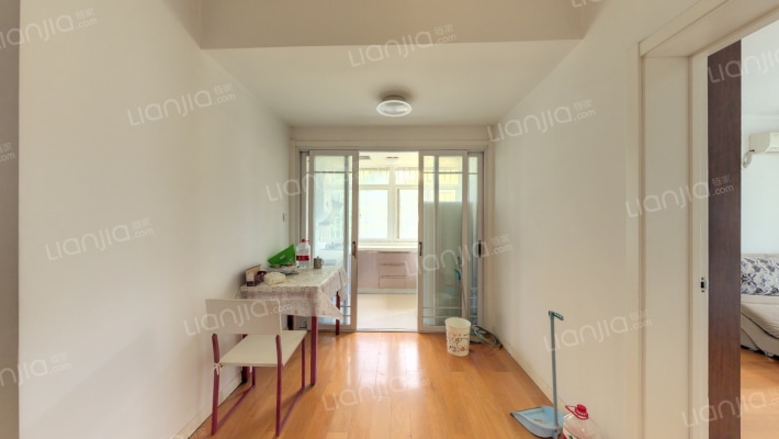 锁金村5号二手房实景图