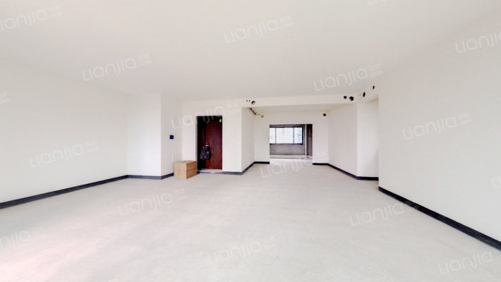 昱湖壹号萃峯二手房实景图