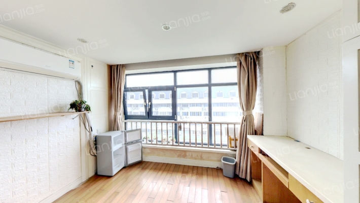 精英汇二手房实景图