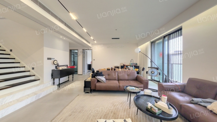 龙湖悠山郡千山新屿二手房实景图