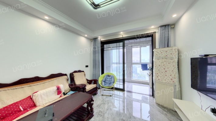 孟诚尚美苑二手房实景图