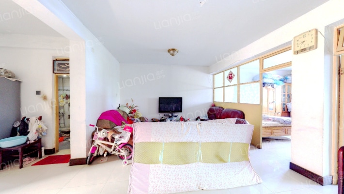 开关厂宿舍二手房实景图