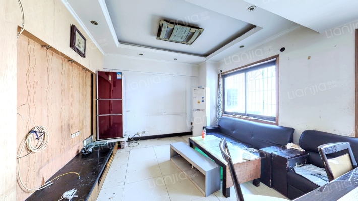 银星商场二手房实景图