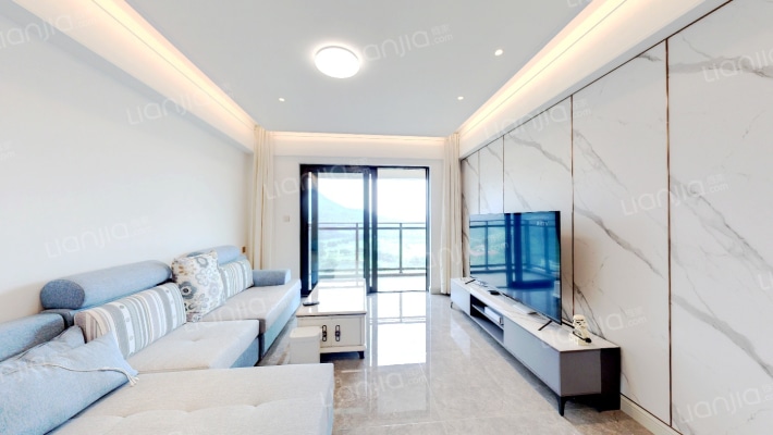 万科瑧山府二手房实景图