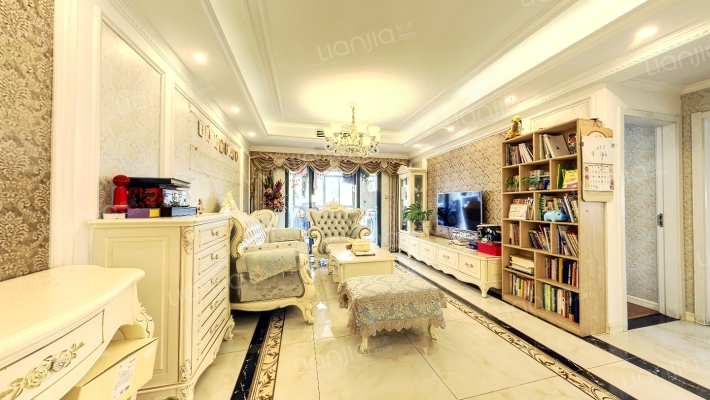 泰然南湖玫瑰湾二期二手房实景图