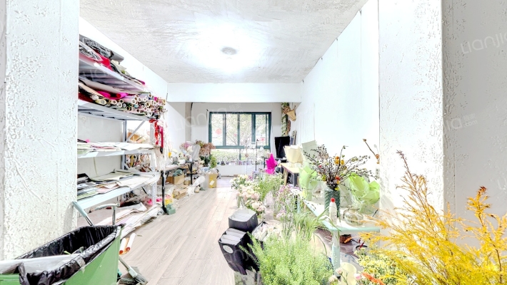 华冶水晶公馆二手房实景图