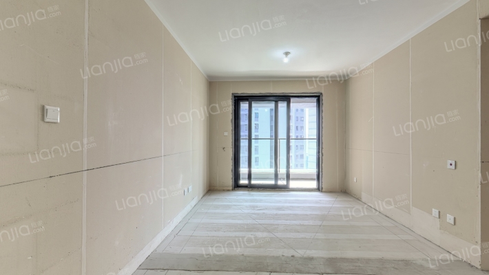 信达天樾九章二手房实景图