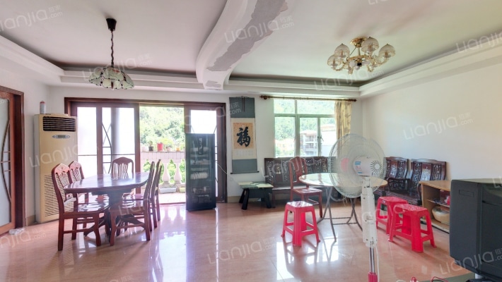 龙安苑二手房实景图