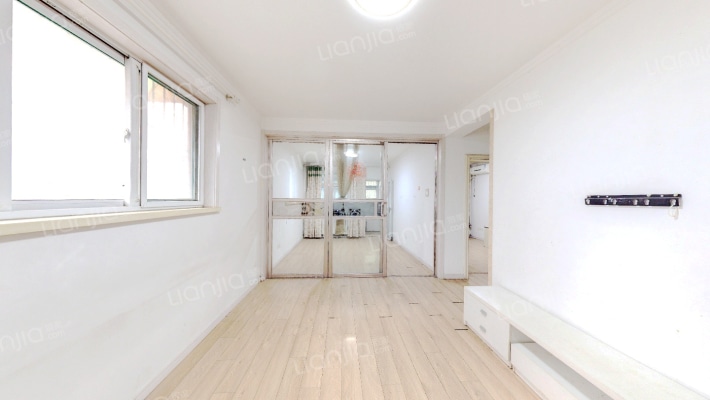 历东花园二手房实景图