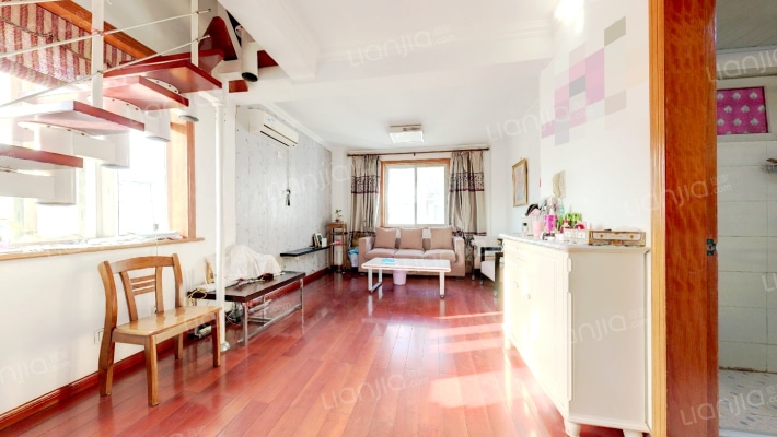 万里小区二手房实景图