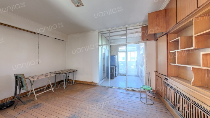 青铜小区二手房实景图