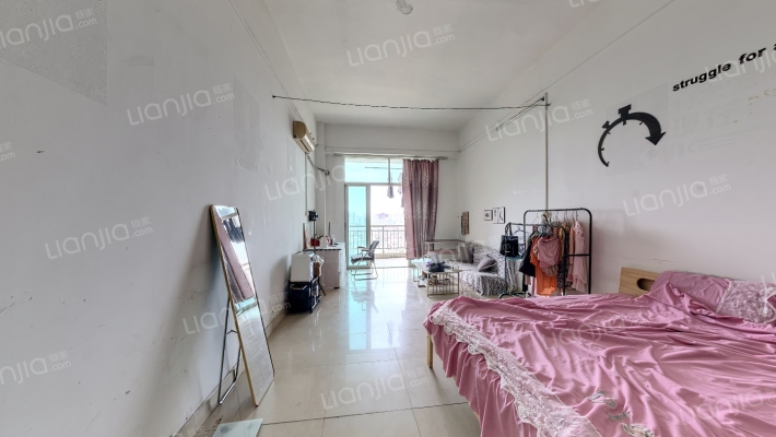 城市假日二期二手房实景图