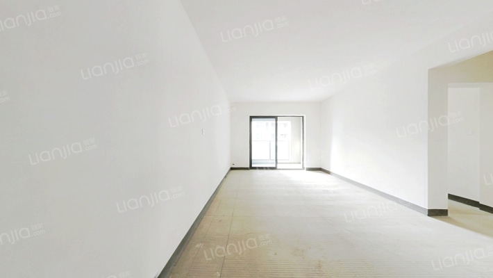 公园大道箐澜二组团二手房实景图