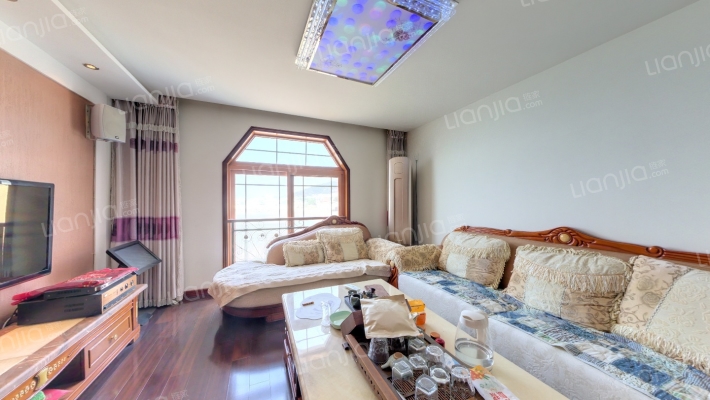 怡海园南区二手房实景图