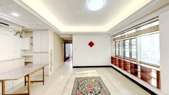 东湖豪苑二手房实景图