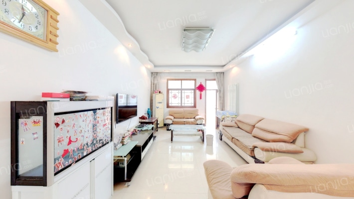 鸿祥佳苑二手房实景图