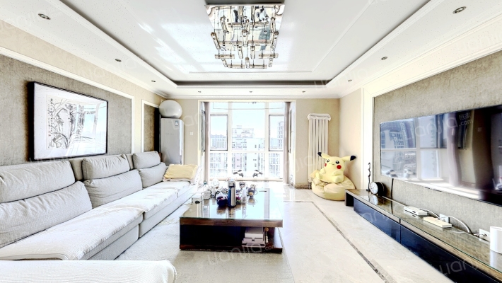 天时名苑二手房实景图