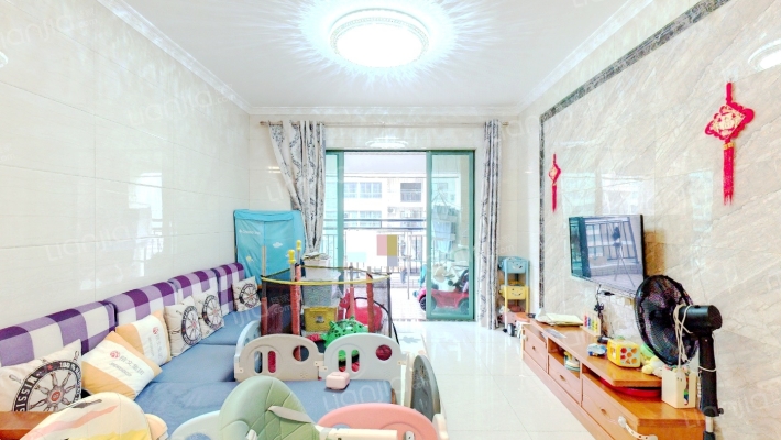 贝迪豪庭二期二手房实景图