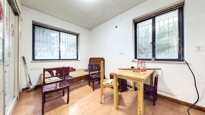 航杨新村二手房实景图