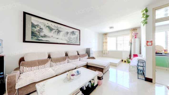 圣祥翡翠园二手房实景图