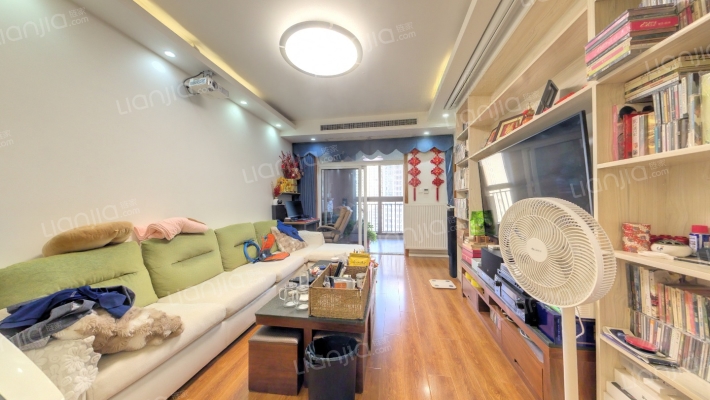 花样年花郡二手房实景图