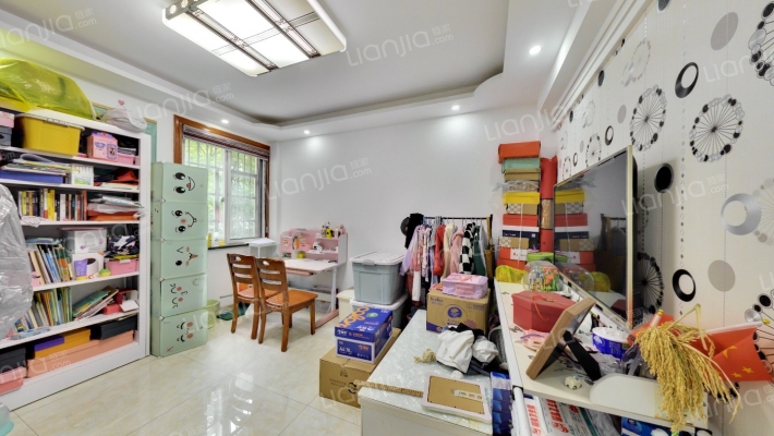 兰惠家园二手房实景图