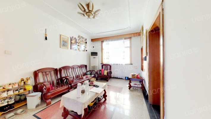 对门山二手房实景图