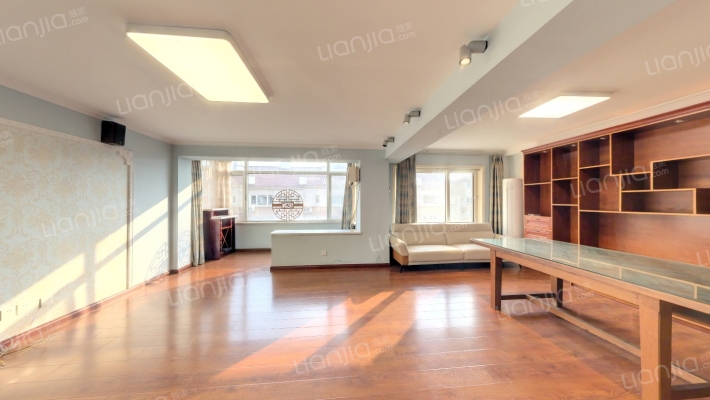 大西洋新城A区二手房实景图