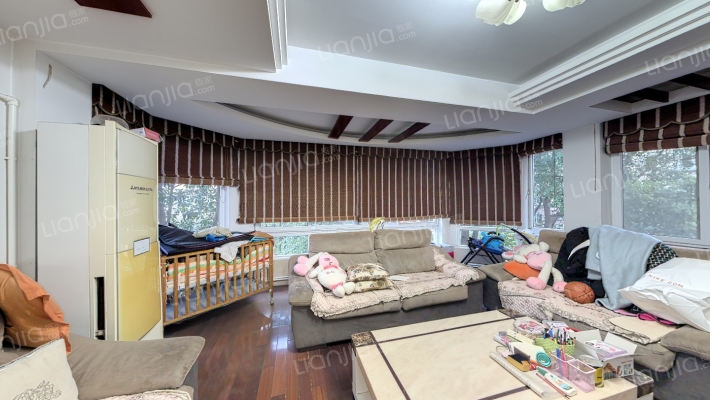 世纪华庭二手房实景图