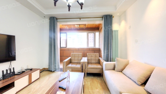 外海中央花园二期二手房实景图