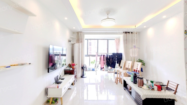 鸿运嘉园二手房实景图