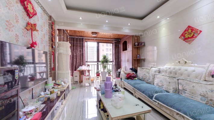 鲜花大院二手房实景图