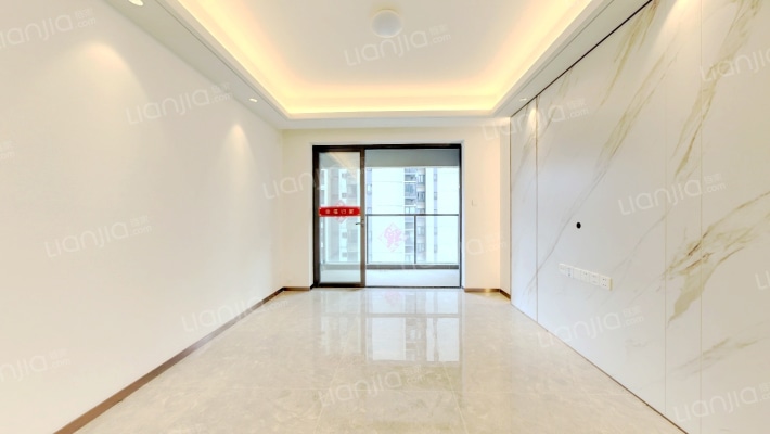 万樾府二手房实景图