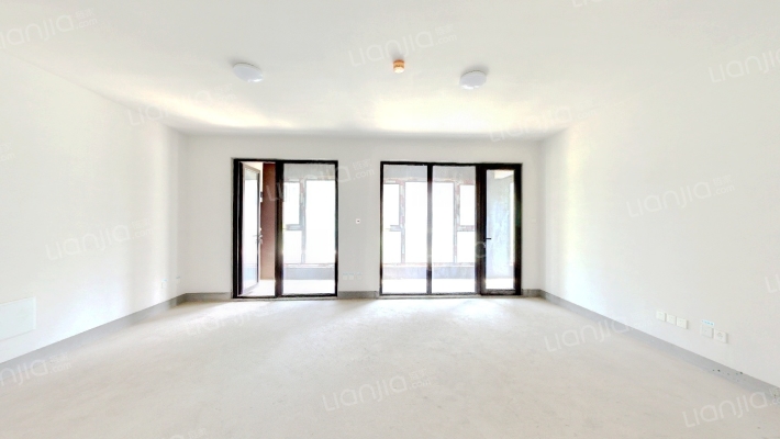 中海云麓公馆二手房实景图