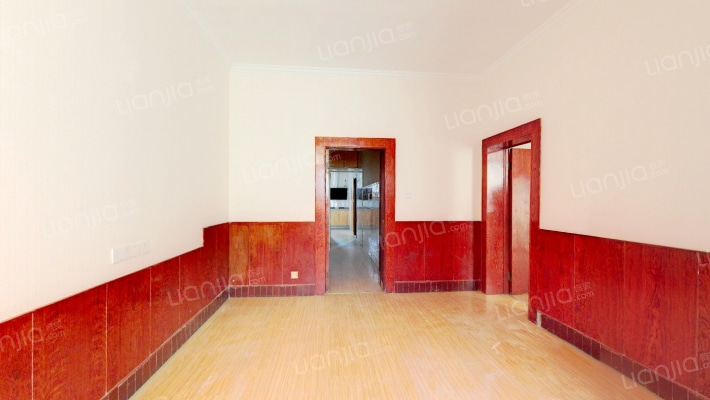 中建机械制造厂生活区二手房实景图