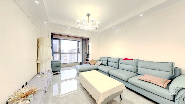 蓝润光华春天B区二手房实景图