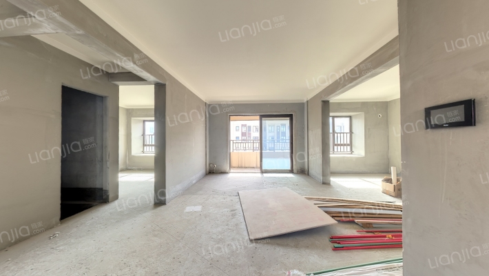 华发峰尚二手房实景图