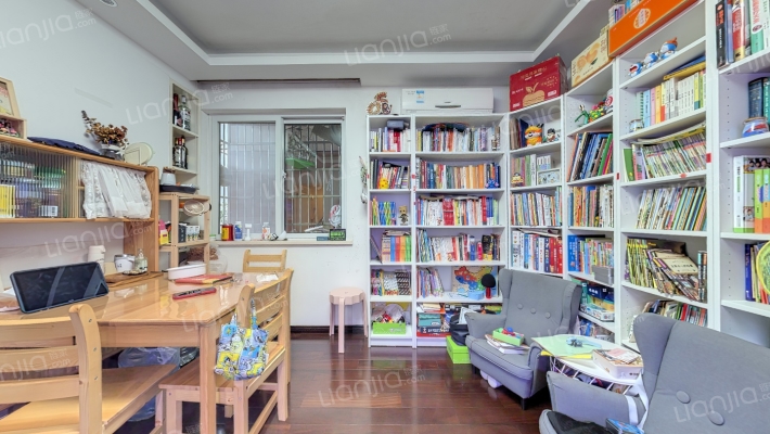 大浒西苑二手房实景图