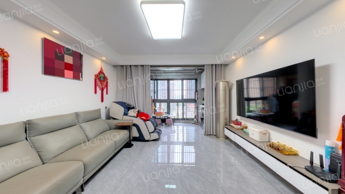 鸿徽苑二手房实景图