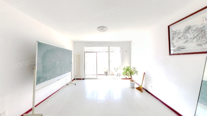 新世界阳光花园东区二手房实景图