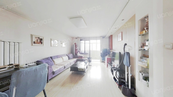 纪发公寓二手房实景图